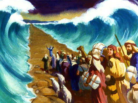Los israelitas cruzan el "Mar Rojo"